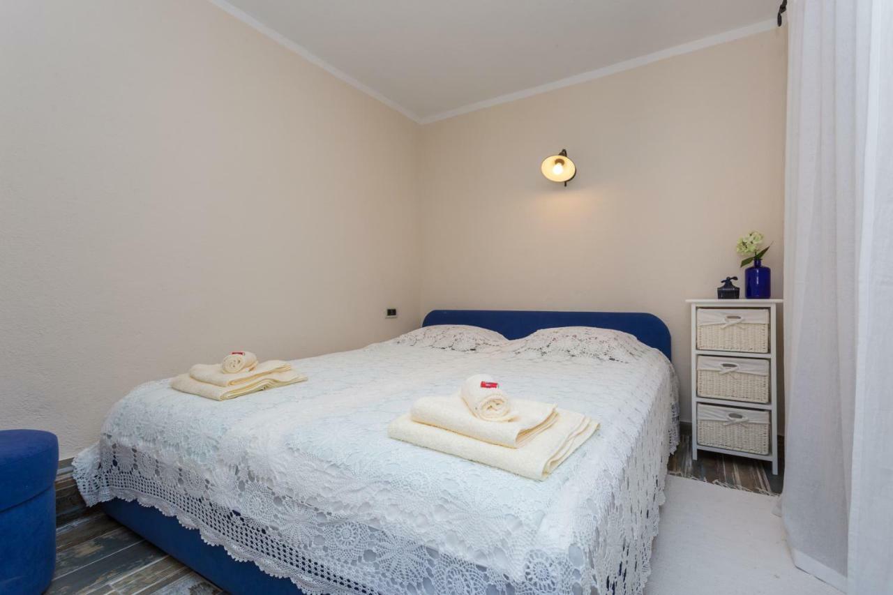Apartment Piccolo Baška Esterno foto